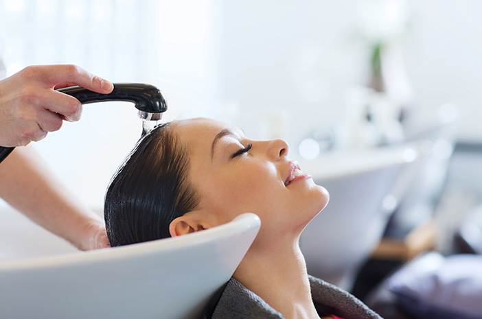 LIA SALON: Rahasia Kecantikan yang Menggembirakan di Tengah Kota Cilacap